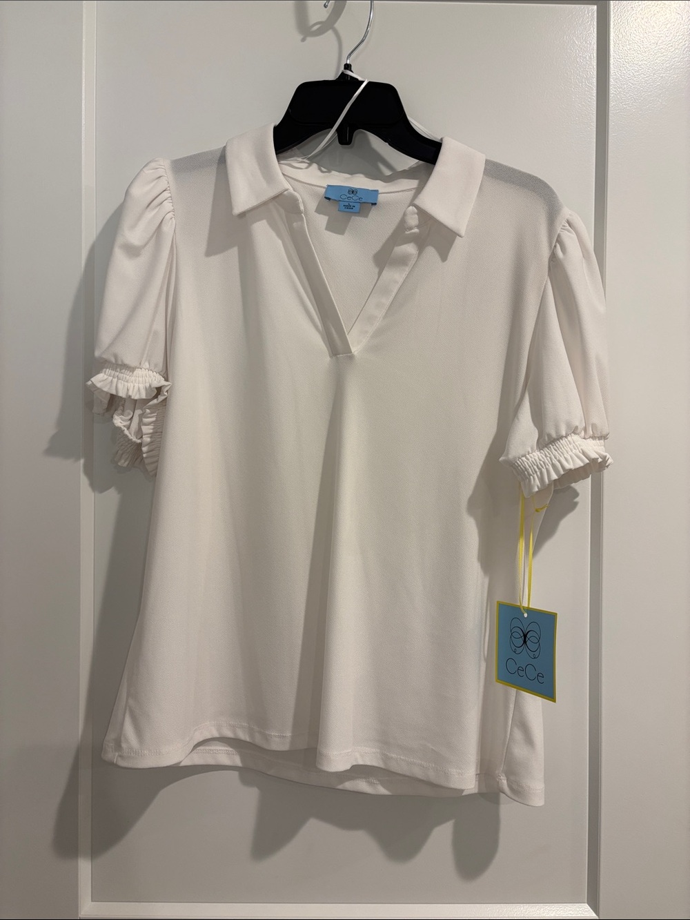 CeCe Women’s Short Sleeve Polo Collar Blouse Large